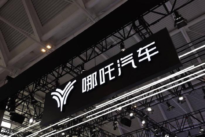 辞退前公司强制休年假__蜂鸟配送的员工薪水
